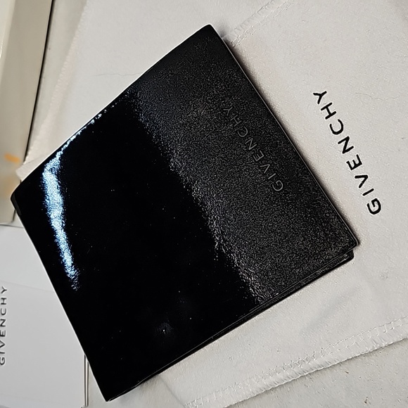Sold- Givenchy Wallet - Picture 2 of 13